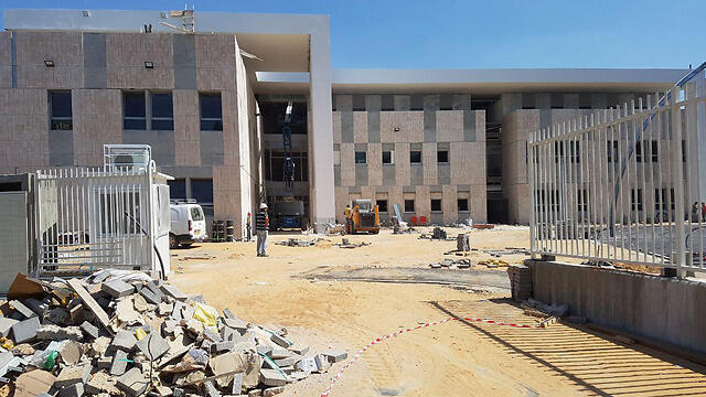 Школа "Маоф". Фото: Ранен Бен-Цур (צילום: רענן בן צור ) Школа "Маоф". Фото: Ранен Бен-Цур