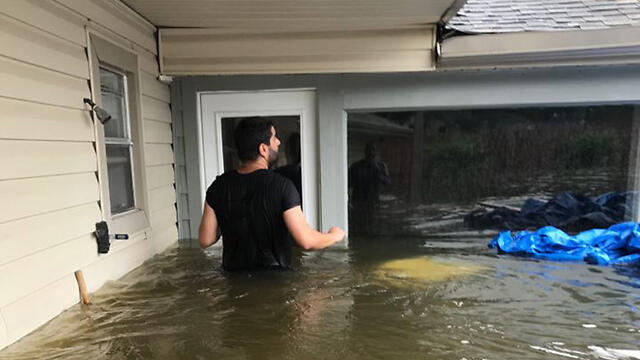 Фото: Янив Джеропи