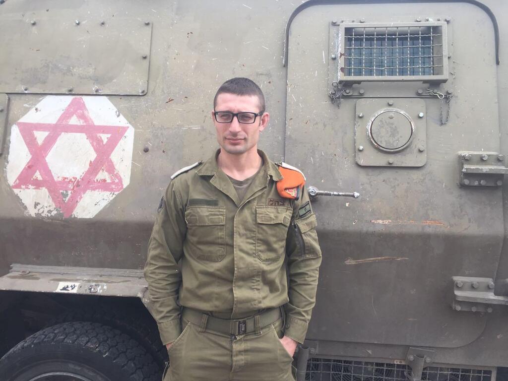 Капитан Евгений Гельман, военный врач спасательного батальона