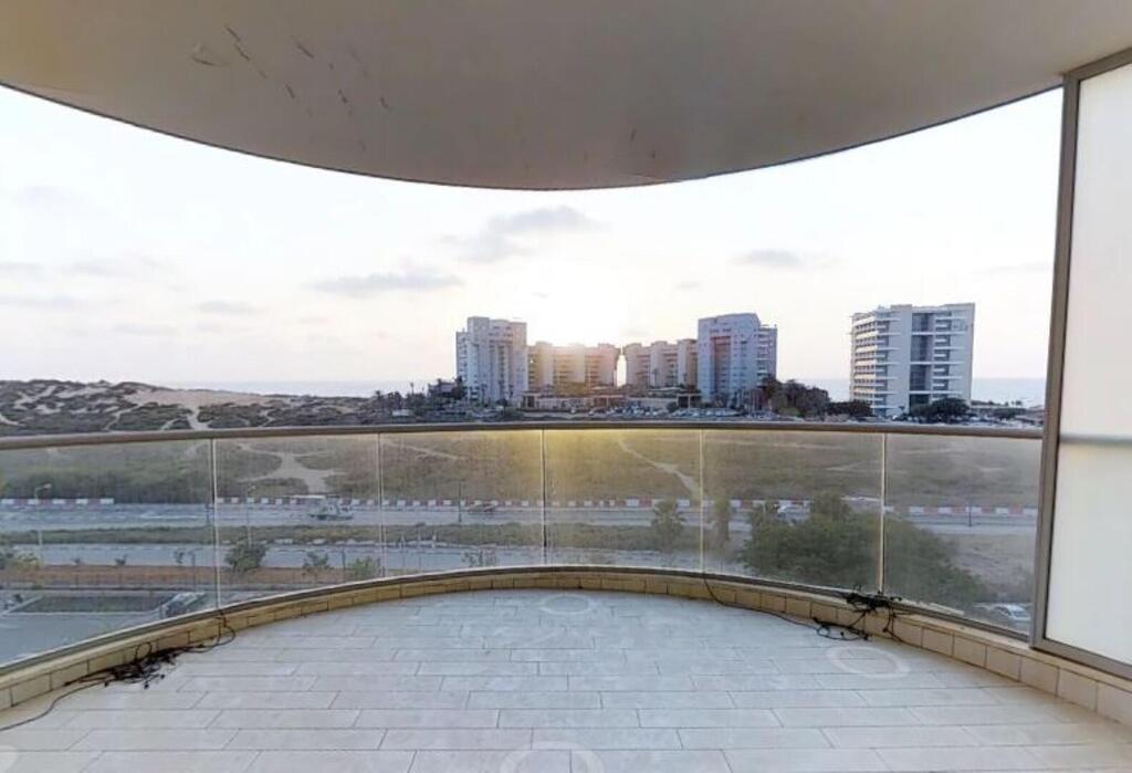 Вид из окна. Фото: v360 (צילום: v360 ) Вид из окна. Фото: v360