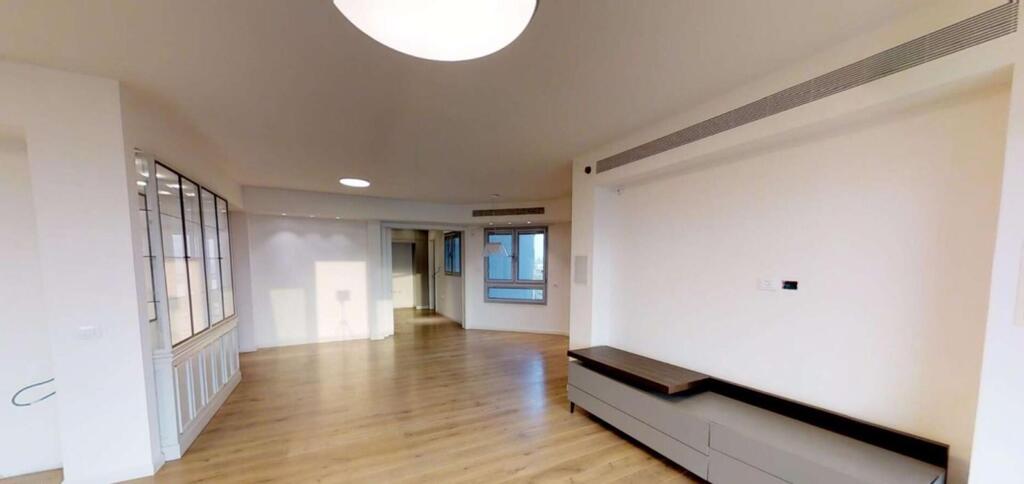 Квартира Шимона Переса. Фото: v360 (צילום: v360 ) Квартира Шимона Переса. Фото: v360