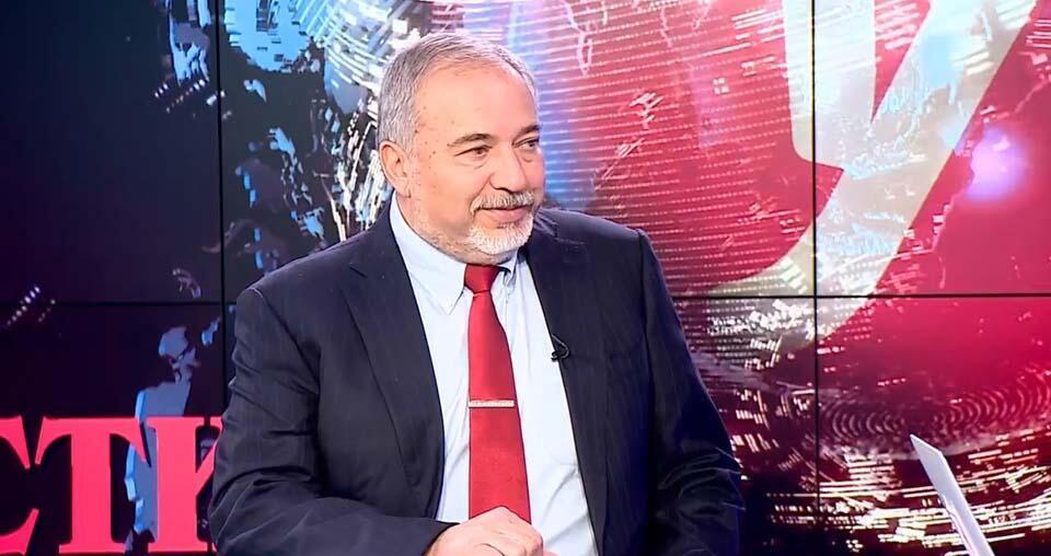 Министр обороны в студии "Вестей"