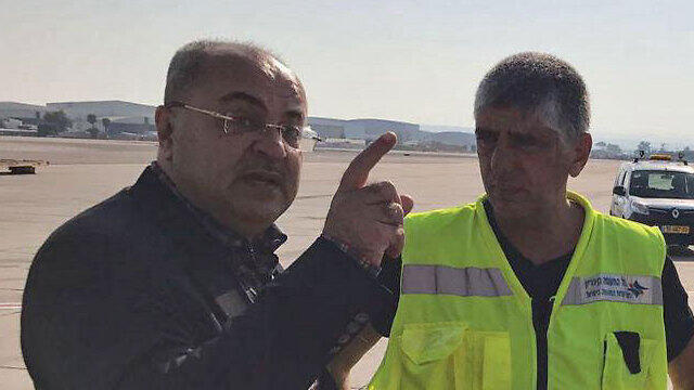 Среди пассажиров был Ахмад Тиби (צילום: רשות שדות התעופה) Среди пассажиров был Ахмад Тиби