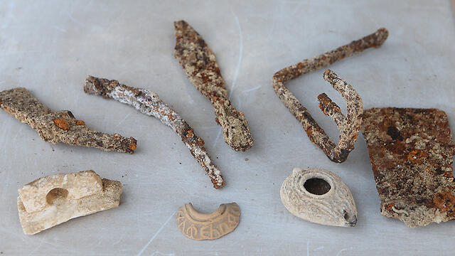 Находки из тайного города. Фото: Алекс Коломойский