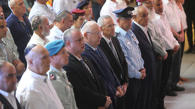 President Rivlin and MK Bar were the only state representatives at the ceremony (Photo: Alex Kolomoisky) (צילום: אלכס קולומויסקי) President Rivlin and MK Bar were the only state representatives at the ceremony (Photo: Alex Kolomoisky)
