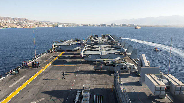 Фото: U.S Navy photo by Mass Communication Specialist seaman Vance Hand