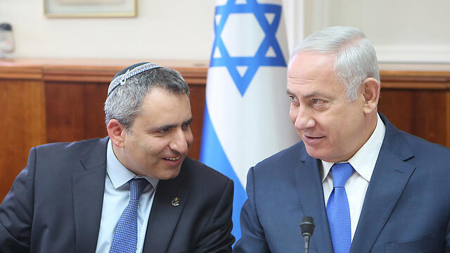 Jerusalem and Heritage Minister Elkin (L) and PM Netanyahu will speak at the reenactment