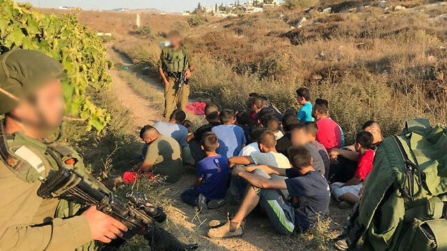 The arrest of the suspects in the large theft in Moshav Shekef