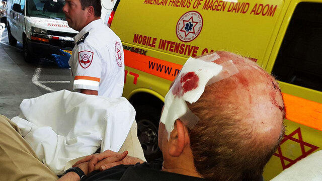 Пострадавший мужчина. Фото: МАДАnullnull Пострадавший мужчина. Фото: МАДА