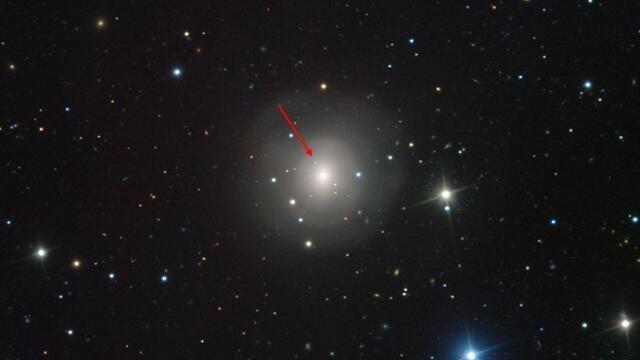 Слияние нейтронных звезд (צילום: מערך הטלסקופים שבמצפה פארנאל בצ'ילה - ESO) Слияние нейтронных звезд