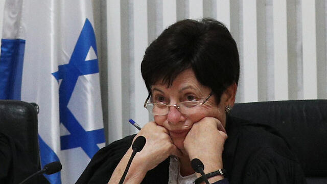A tearful Naor bid farewell to the court
