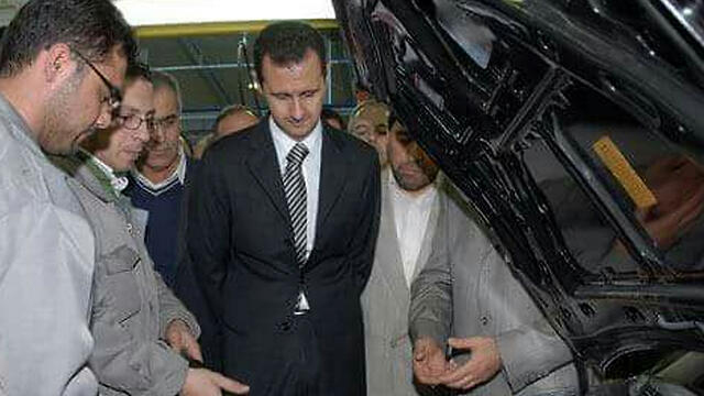 Assad visits the Saipa car factory in the Hisya industrial areanullnull Assad visits the Saipa car factory in the Hisya industrial area