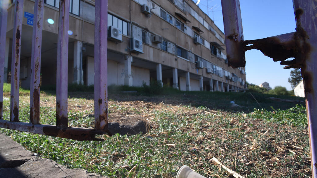 In a magnitude‑7 earthquake there will be 1,830 deaths in Tiberias, its mayor said (Photo: Avihu Shapira) In a magnitude‑7 earthquake there will be 1,830 deaths in Tiberias, its mayor said