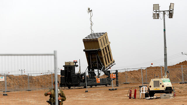 Iron Dome near Gaza border (צילום: EPA) Iron Dome near Gaza border