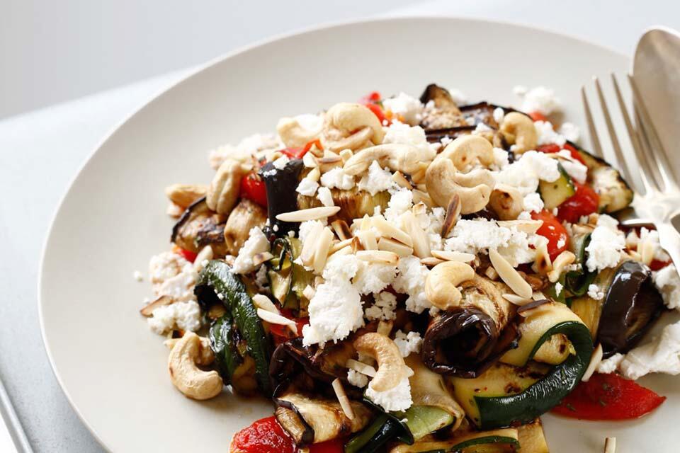 Салат антипасти. Фото: Афик Габай (Фото: Афик Габай) Салат антипасти. Фото: Афик Габай