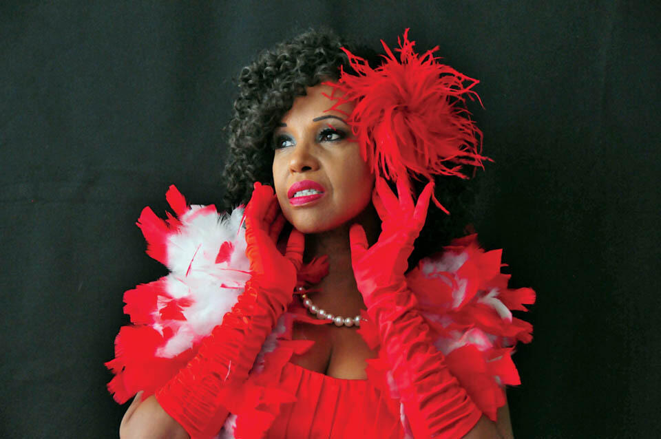 Элизет Реттер. Фото из личного архива певицы (Фото из личного архива певицы) Элизет Реттер. Фото из личного архива певицы