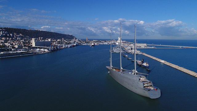 Яхта А в Хайфе. Фото: Эрез Симон