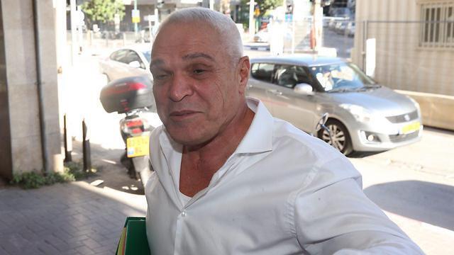 The Netanyahu family's attorney Yossi Cohen attempted to block Channel 2 from airing the recording (צילום: מוטי קמחי) The Netanyahu family's attorney Yossi Cohen attempted to block Channel 2 from airing the recording