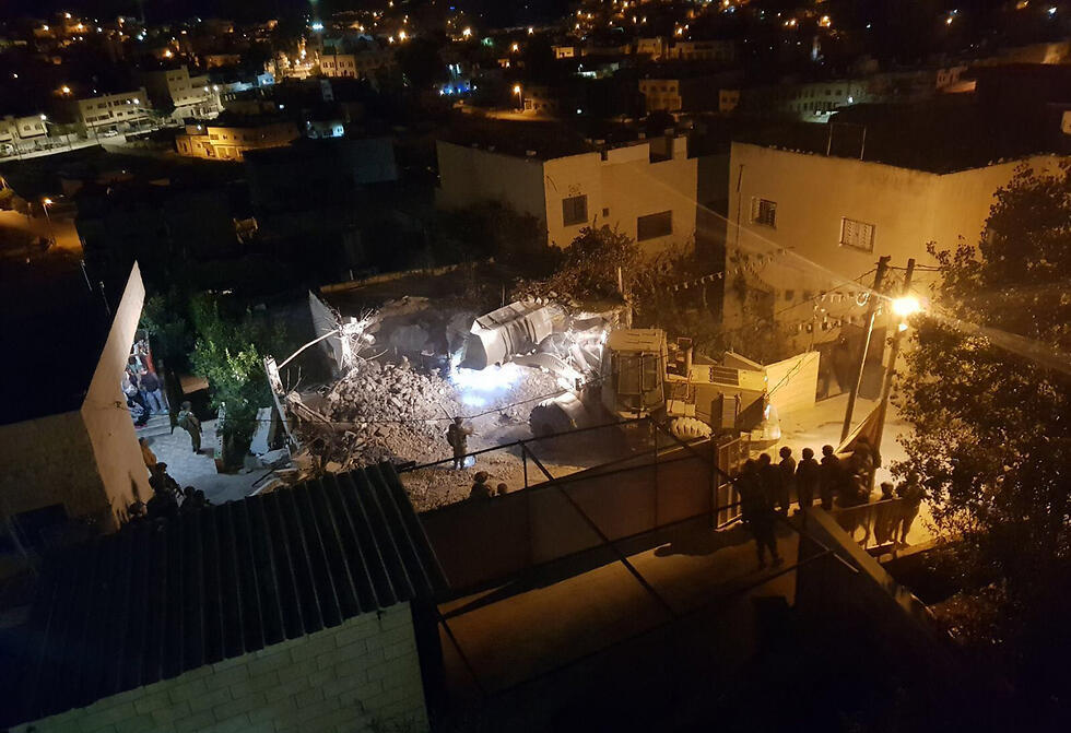 Terrorist Abu al-Rob's home was demolished overnight (צילום: דובר צה"ל) Terrorist Abu al-Rob's home was demolished overnight