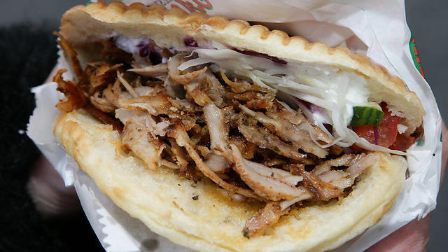 Шуарма. Фото: АР (צילום: AP) Шуарма. Фото: АР