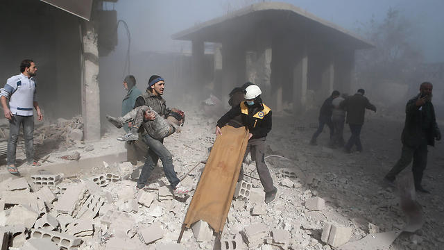 Авиаудар по предместьям Дамаска. Фото: AFP