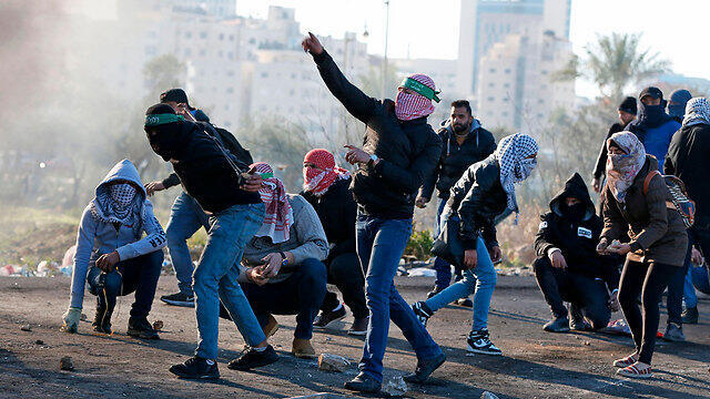Clashes in Ramallah (צילום: AFP) Clashes in Ramallah