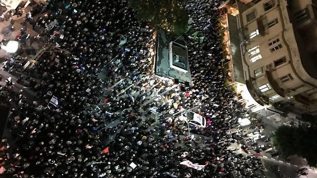 Aerial view of the demonstration