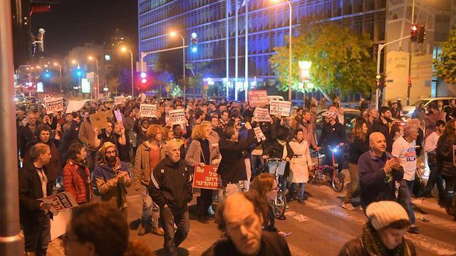 Anti-corruption protest in Tel Aviv, Saturday evening