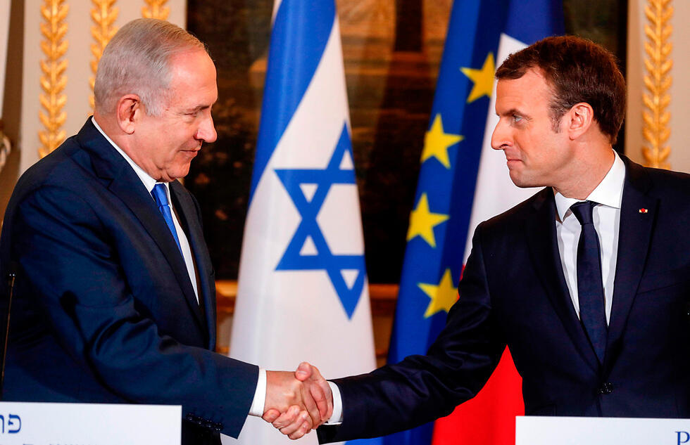 Netanyahu meets with Macron in Paris