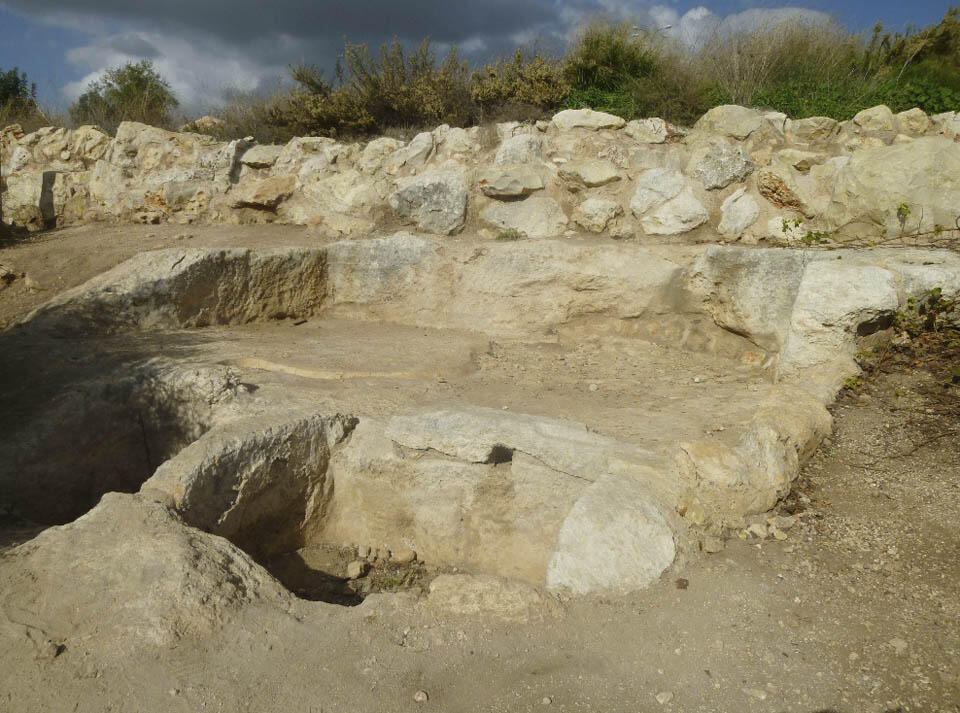 Древняя винодельня Модиина