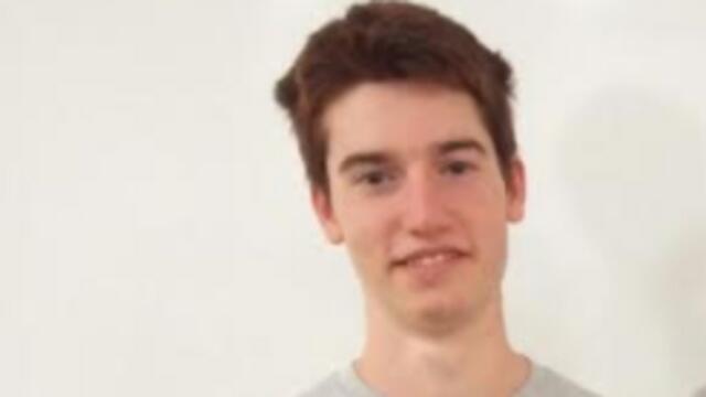 Юваль Шпринцакnullnull Юваль Шпринцак