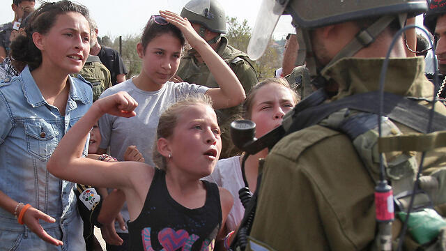 Tamimi family members provoking soldiers in 2012