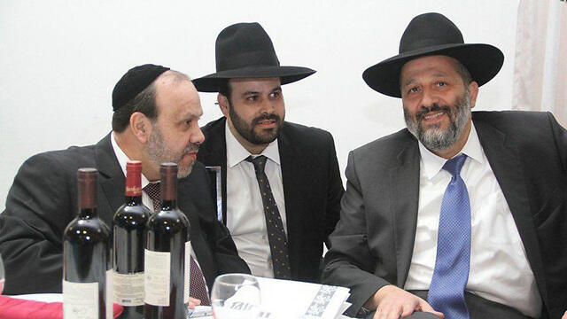 David Azoulay and Interior Minister Aryeh Deri (צילום: יעקב כהן ) David Azoulay and Interior Minister Aryeh Deri