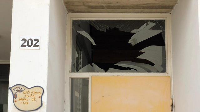 Damage caused by mortar shell (צילום: ידידיה הרוש, TPS) Damage caused by mortar shell