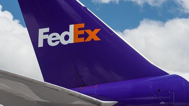 Грузовой самолет курьерской службы FedExnullnull Грузовой самолет курьерской службы FedEx