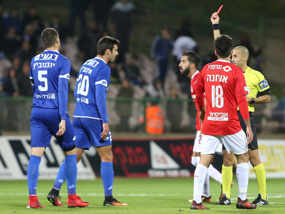 Ашдод против Беэр-Шевы. Фото: Орен Ахарони (צילום: אורן אהרוני) Ашдод против Беэр-Шевы. Фото: Орен Ахарони