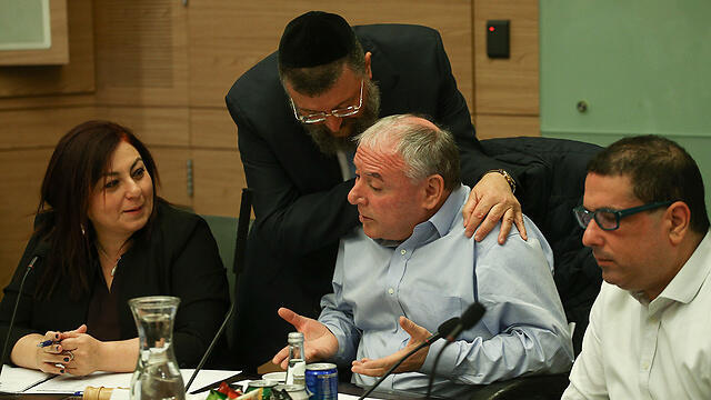 The current battle over the supermarket bill doesn’t reflect a concern for Shabbat, but the narrow internal interests of the MKs who initiated the law (צילום: אוהד צויגנברג) The current battle over the supermarket bill doesn’t reflect a concern for Shabbat, but the narrow internal interests of the MKs who initiated the law