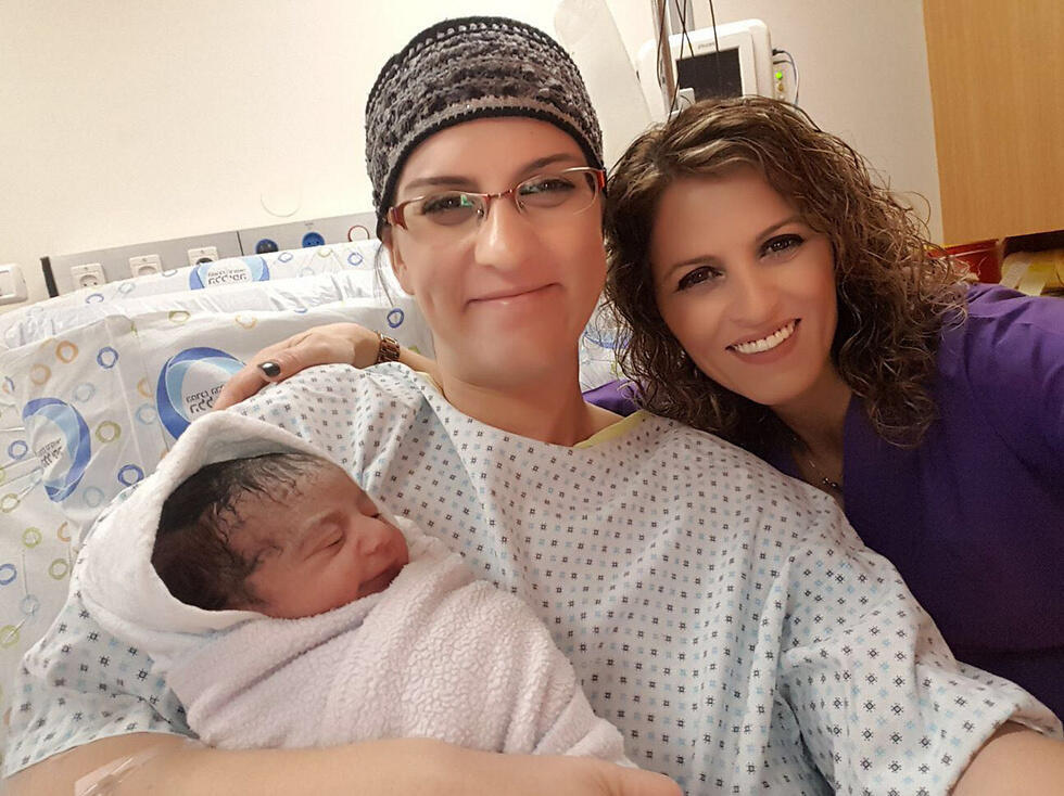 Д-р Гила Шарабиnullnull Д-р Гила Шараби