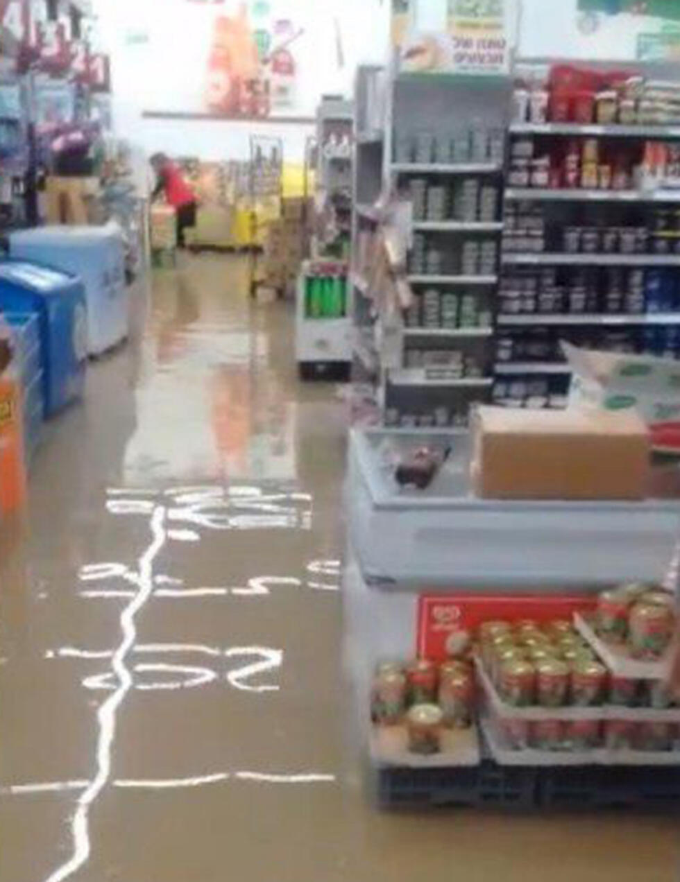 Супермаркет "Виктория". Фото: Нир Гисер (צילום: ניר גיסר) Супермаркет "Виктория". Фото: Нир Гисер