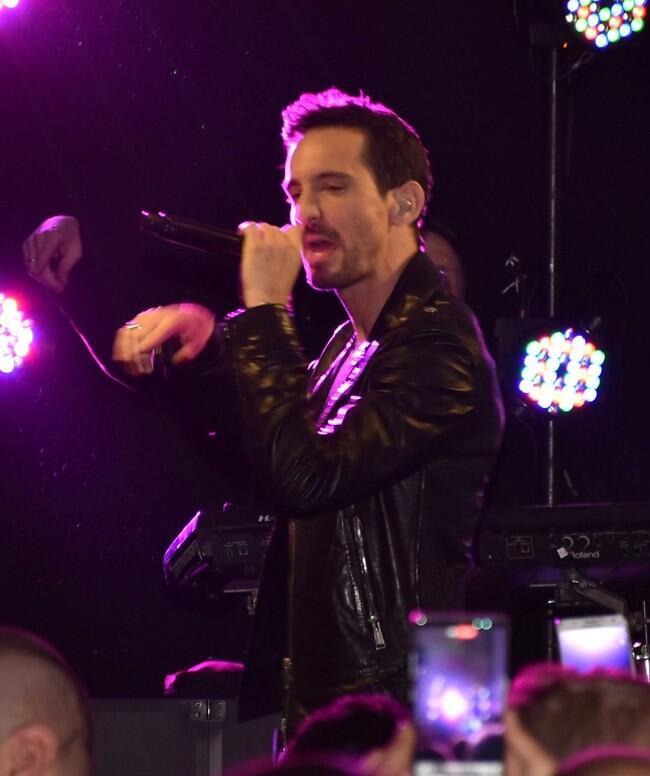 Иври Лидер на сцене. Фото: Чино (Фото: Чино) Иври Лидер на сцене. Фото: Чино