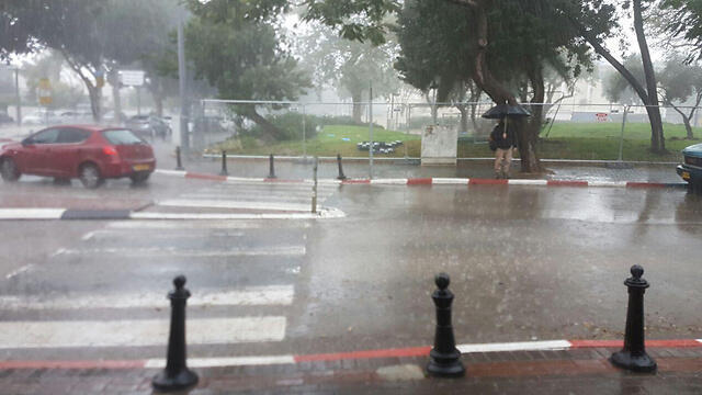 Ливень в Тель-Авивеnullnull Ливень в Тель-Авиве