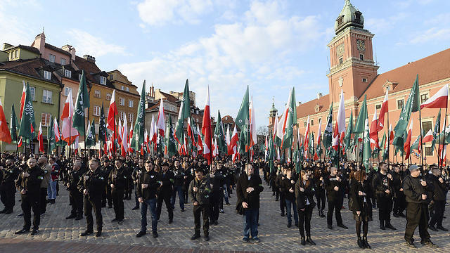 National-Radical Camp, march in Warsaw (Photo: AP) National-Radical Camp, march in Warsaw