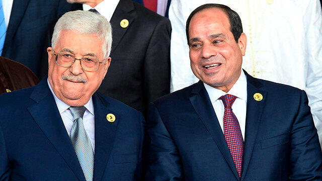 PA President Mahmoud Abbas and Egyptian President Sisi