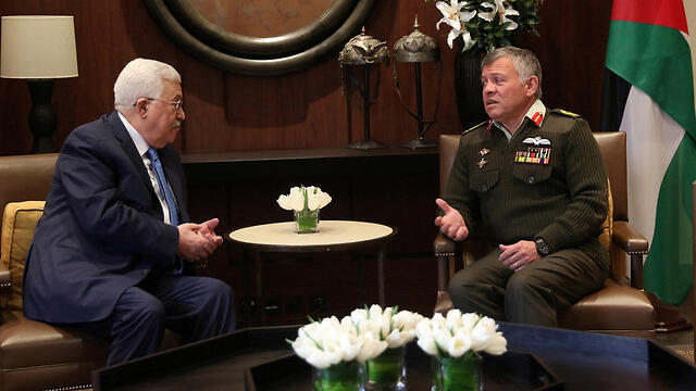 Palestinian President Mahmoud Abbas and Jordanian King Abdullah II meeting in Amman last year