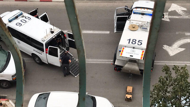 Дом в оцепленииnullnull Дом в оцеплении