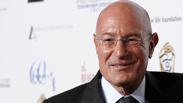 Milchan wished to dump his Channel 10 stocks