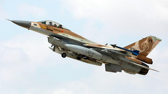 F-16, архив. Фото: EPA