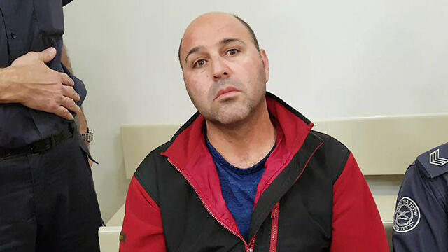 Анвар Абу-Зинаnullnull Анвар Абу-Зина