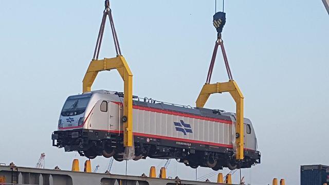 Фото: Ахия РАБАД (צילום: אחיה ראב"ד) Фото: Ахия РАБАД