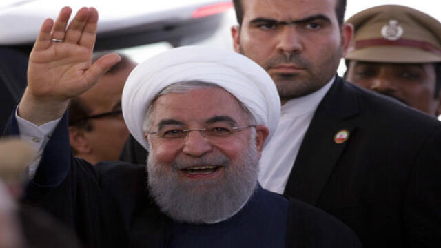 Iranian President Rouhani in India (Photo: AP) Iranian President Rouhani in India